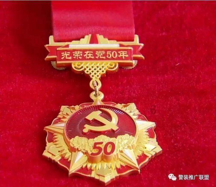 哪款防脱发洗发水好?油秃头男孩上岸成功